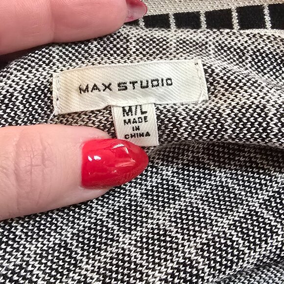 MAX STUDIO Black & Cream A-line Sweater Skirt Size M/L - Picture 7 of 8